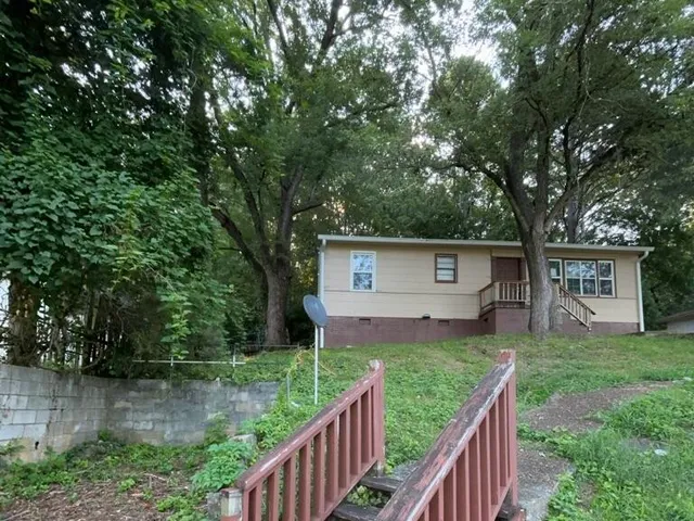 $999 | 712 Bronson Street, Rossville, GA 30741