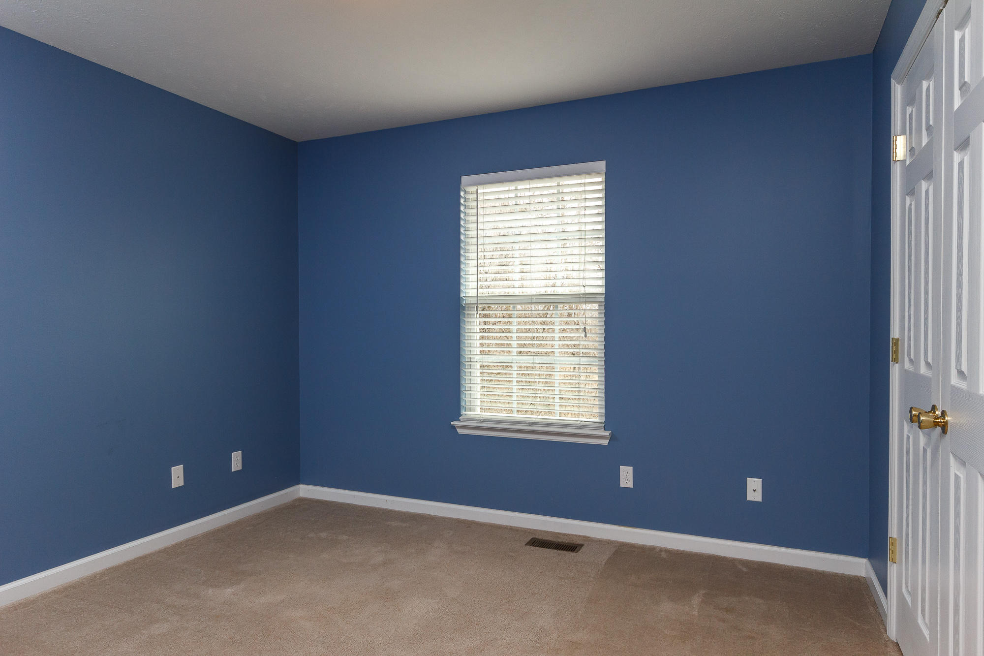 267 Spring Wind Circle Ringgold, GA 30736 - Photo 23 of 37 Bedroom #3