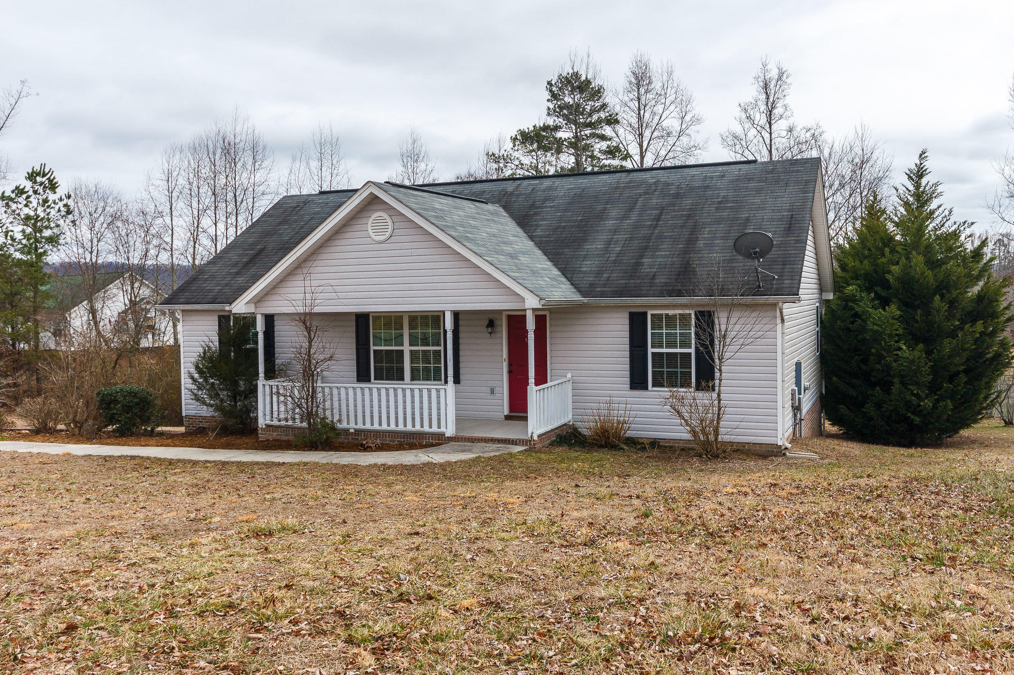 267 Spring Wind Circle Ringgold, GA 30736 - Photo 31 of 37 Exterior Front View