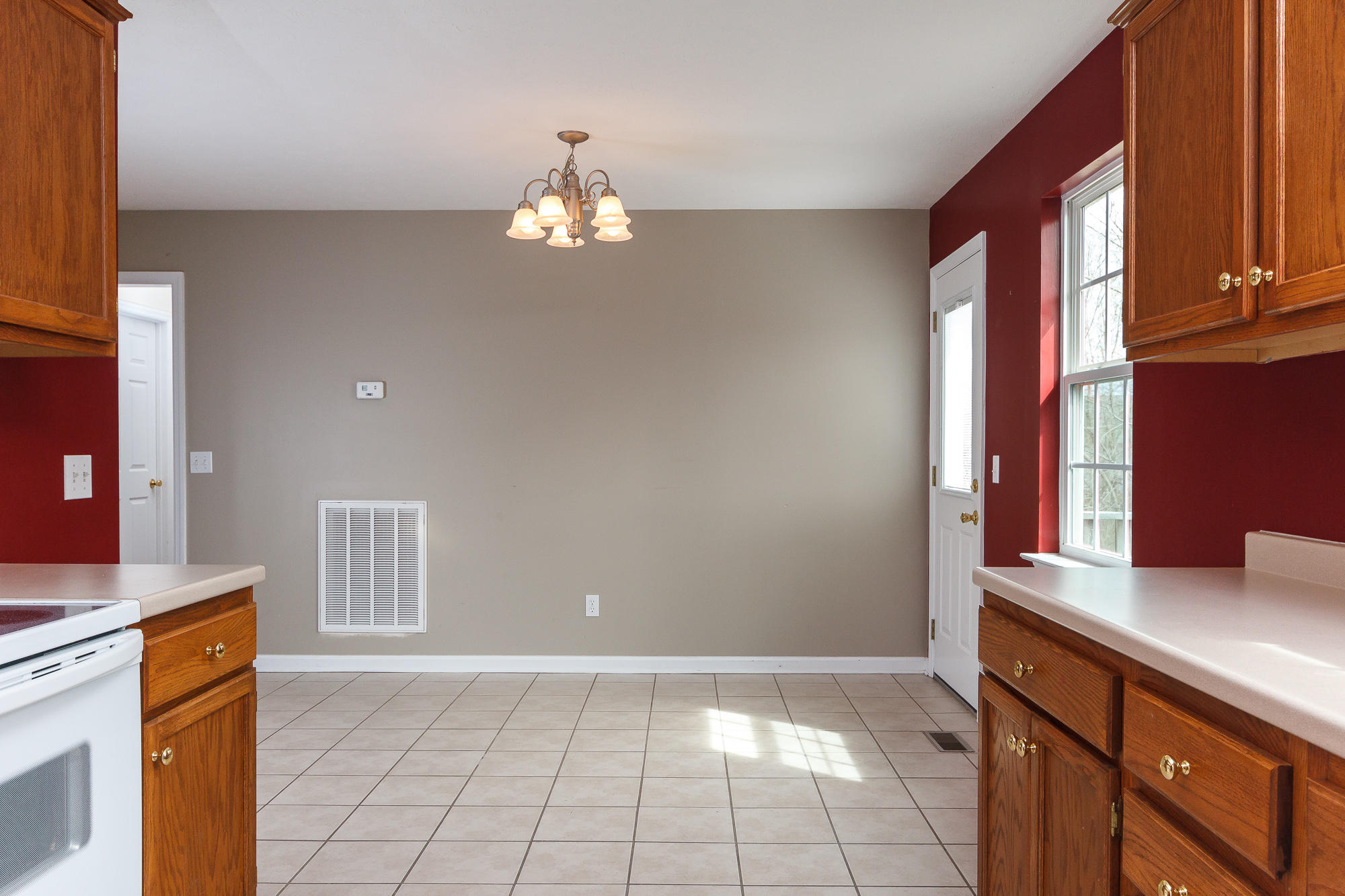 267 Spring Wind Circle Ringgold, GA 30736 - Photo 6 of 37 Dining Room