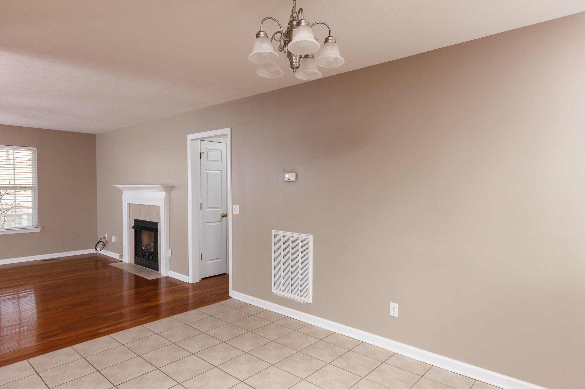 267 Spring Wind Circle Ringgold, GA 30736 - Photo 8 of 37 Dining Room