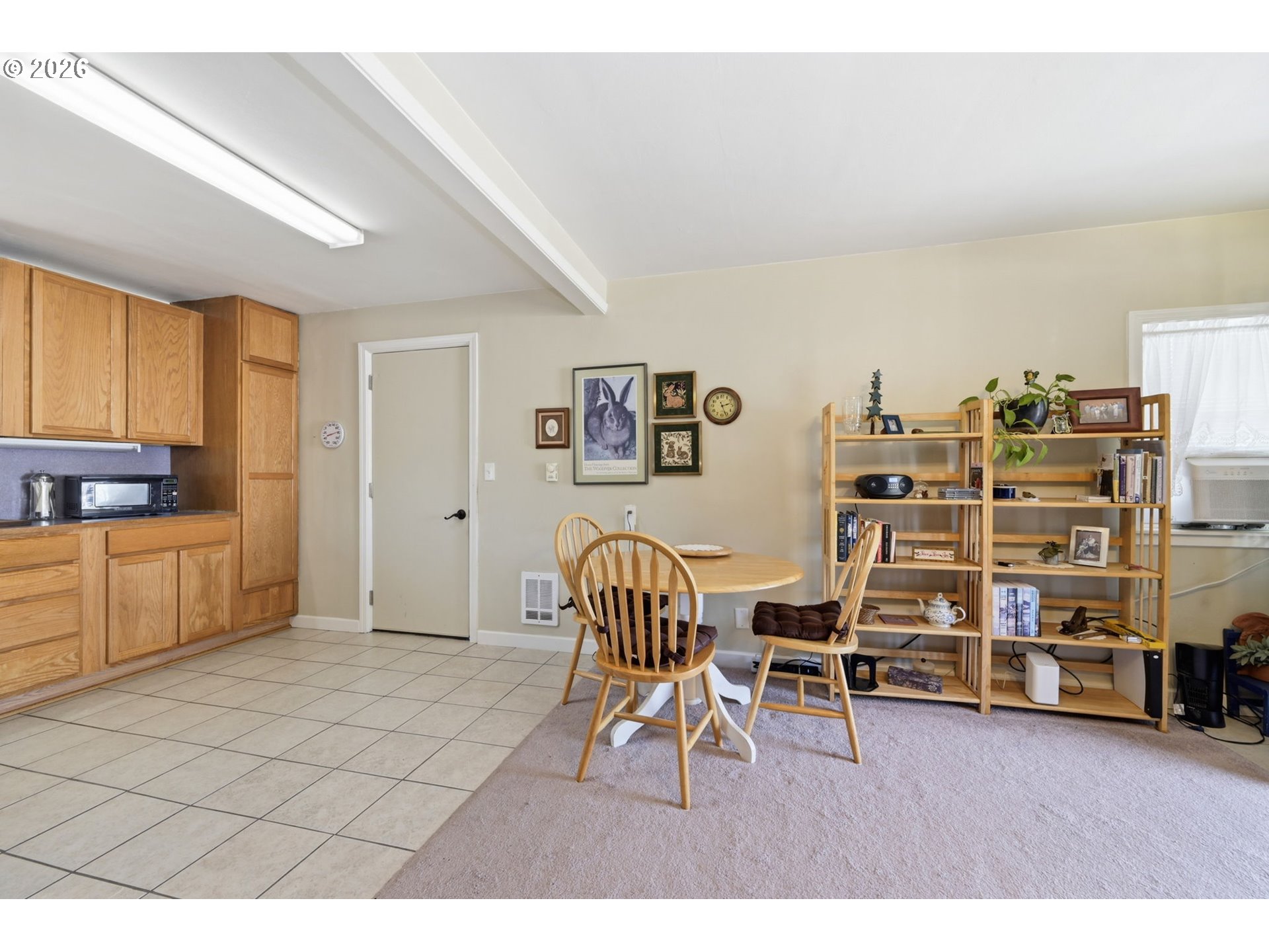 1385 Parker Street Springfield, OR 97477 - Photo 10 of 34 Gallery Image 10
