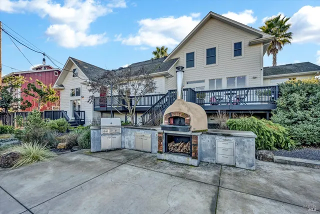 $1,995,000 | 21402 Geyserville Avenue, Geyserville, CA 95441