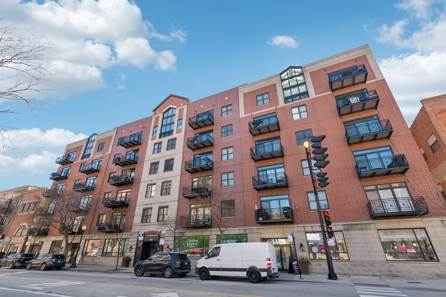 1155 West Madison Street, Unit 606 Chicago, IL 60607 - Photo 1 of 24 Gallery Image 1