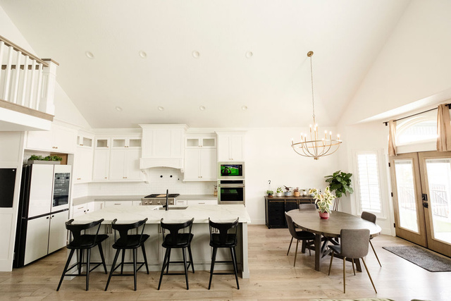 924 Country Lane Farmington, UT 84025 - Photo 10 of 91 Expansive open-concept kitchen and dining area featuring vaulted ceilings with recessed lighting