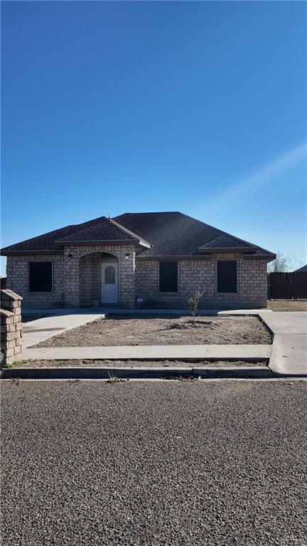 191 Teodora Drive Rio Grande City, TX 78582 - Photo 4 of 45 a living room with a couch