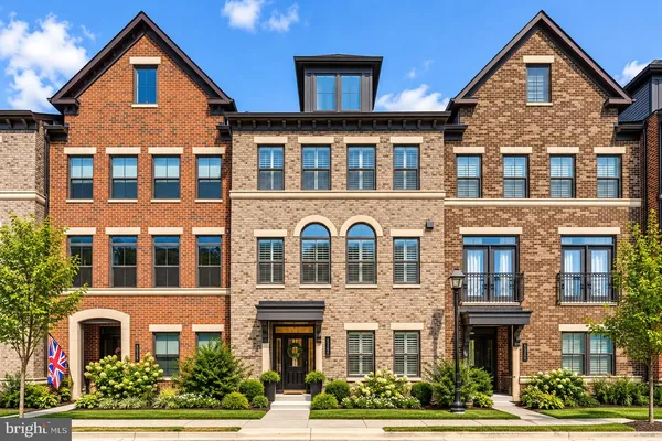 $4,100 | 43386 Whitehead Terrace, Ashburn, VA 20148