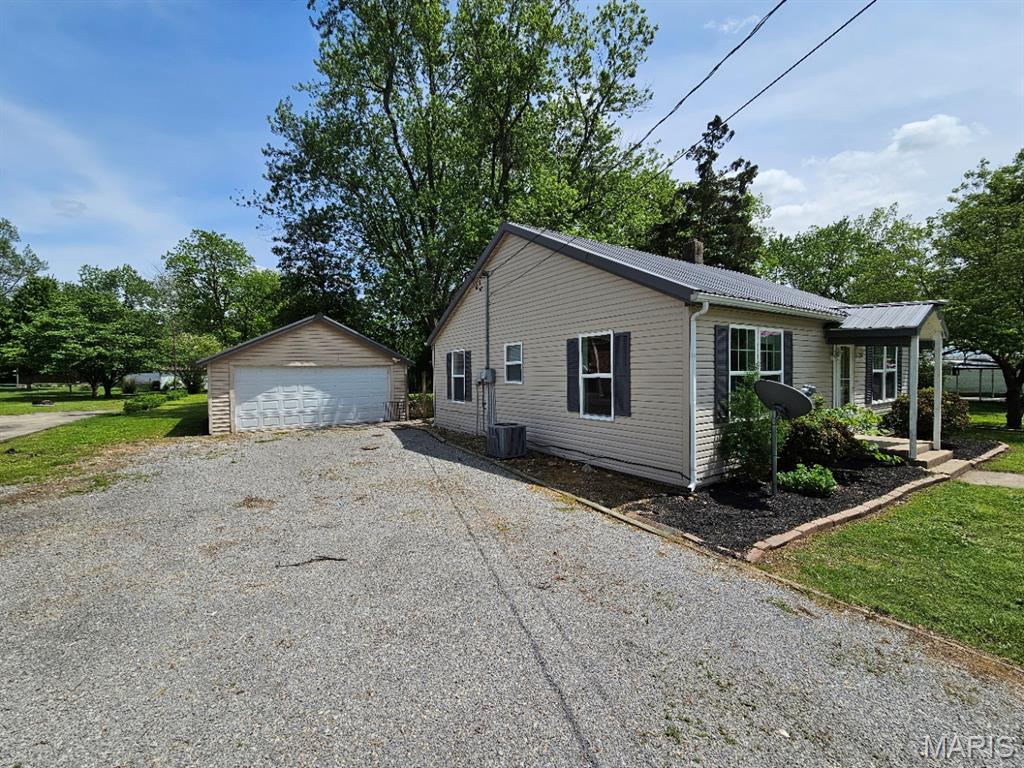 113 Driskell Street Oran, MO 63771 - Photo 2 of 15