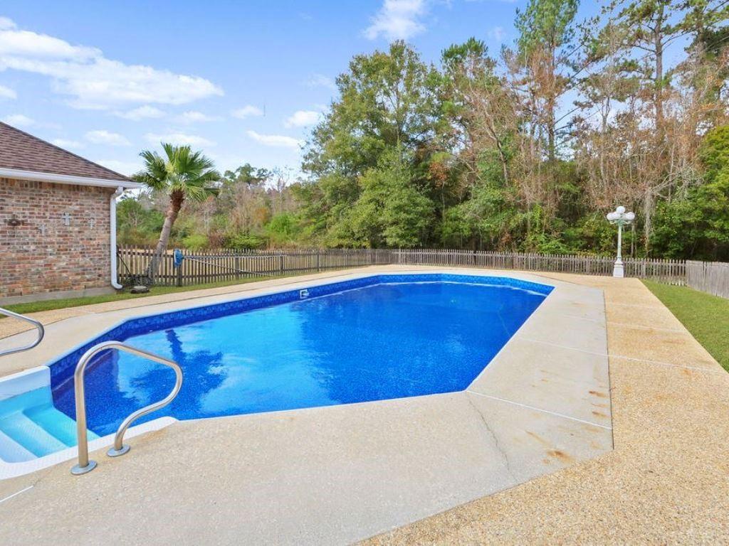 23279 Lowe Davis Road Covington, LA 70435 - Photo 11 of 46