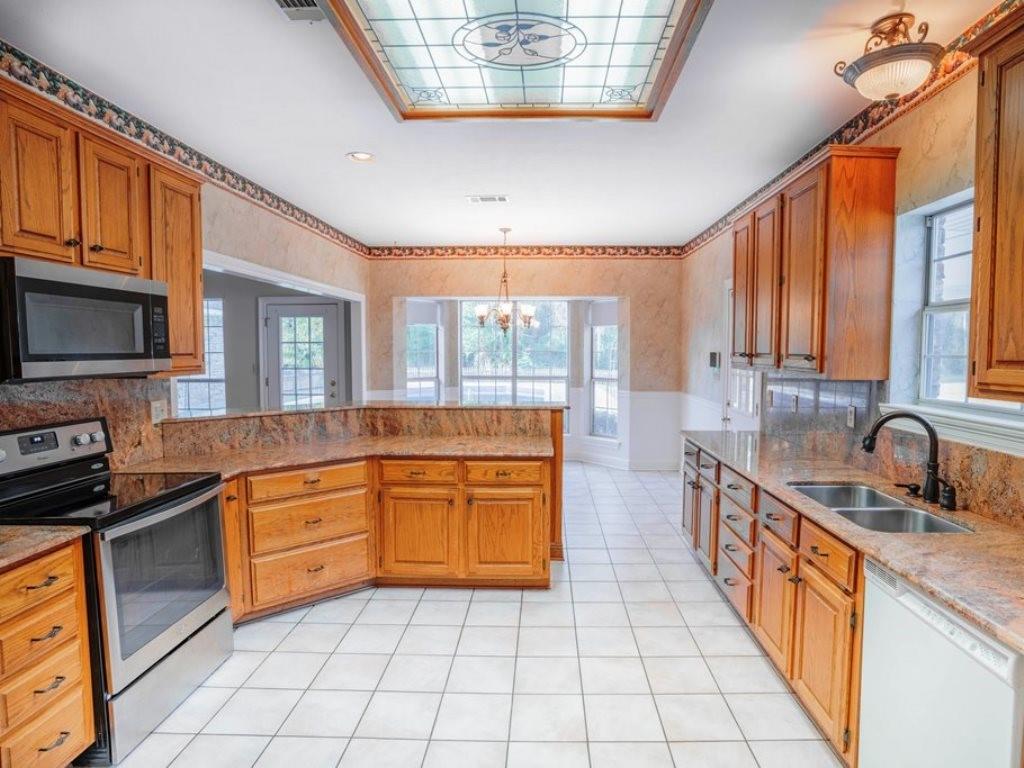 23279 Lowe Davis Road Covington, LA 70435 - Photo 5 of 46