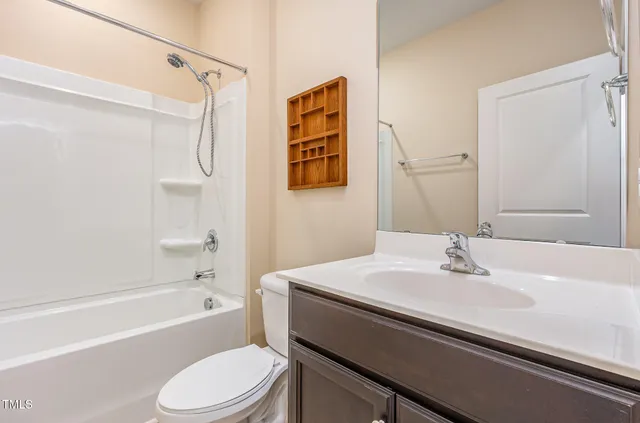 $325,000 | 140 Rivercamp Street, Clayton, NC 27527