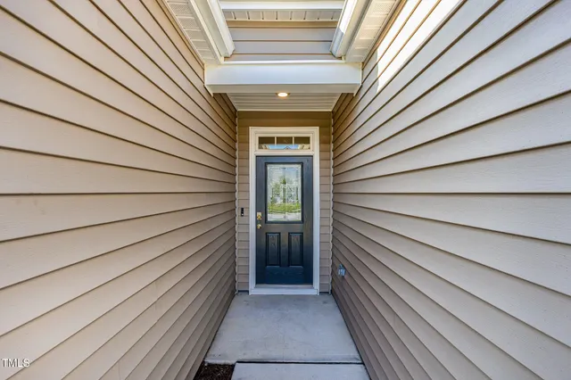 $325,000 | 140 Rivercamp Street, Clayton, NC 27527