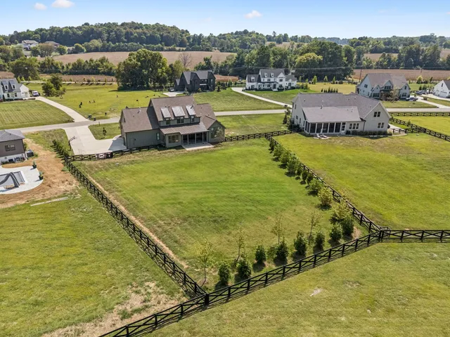 $1,769,000 | 5124 Bond Mill Road, Thompson's Station, TN 37179