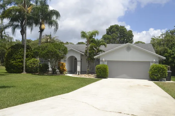 $650,000 | 1104 Raintree Lane, Wellington, FL 33414