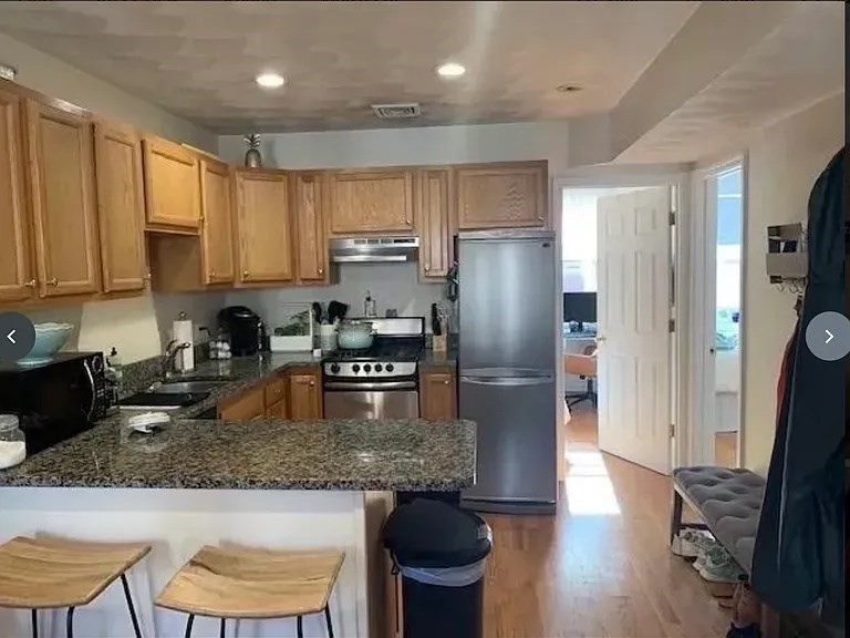 93 Endicott Street, Unit 2 Boston, MA 02113 - Photo 3 of 12