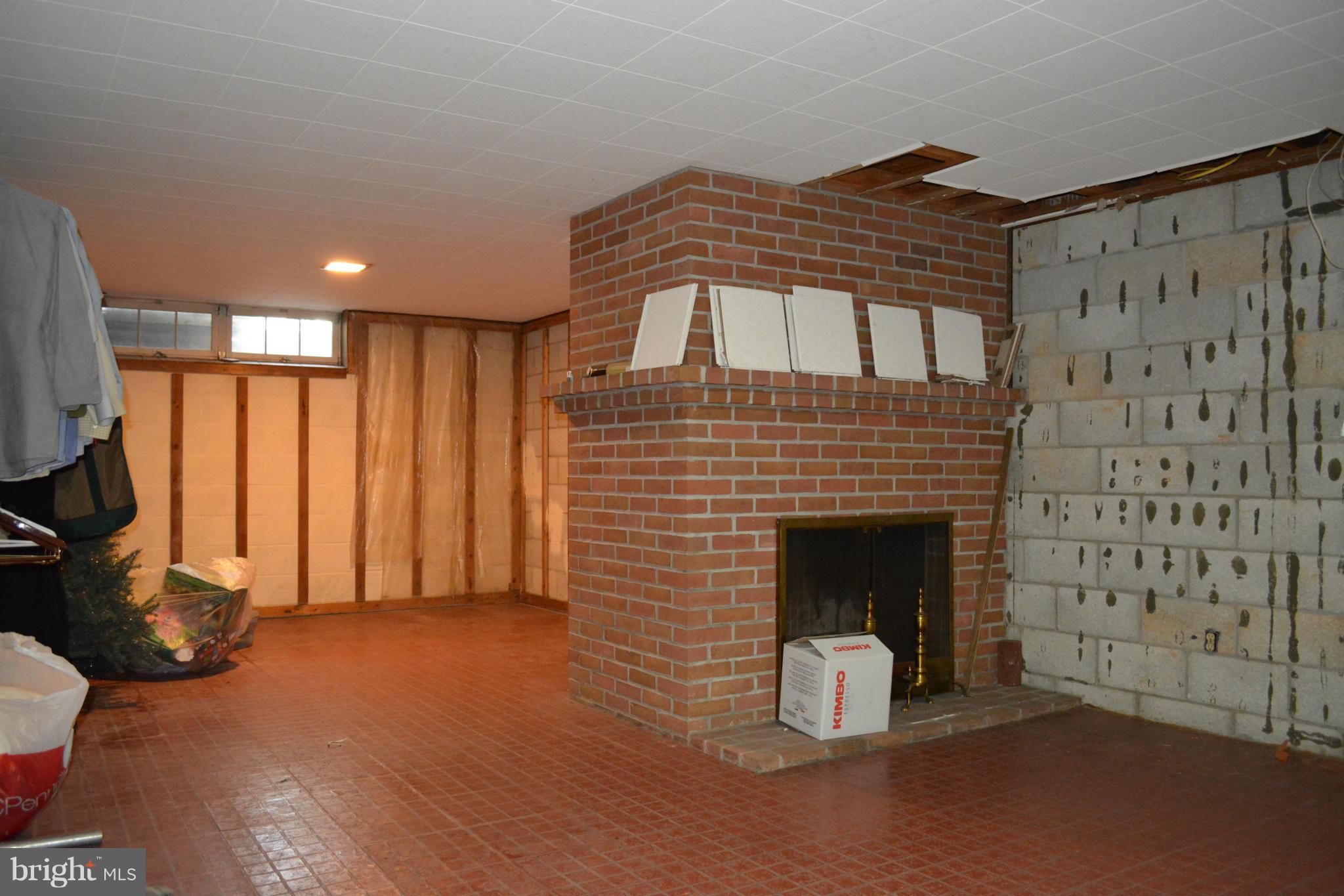 4220 Lower Beckleysville Road Hampstead, MD 21074 - Photo 10 of 22 Interior (General)