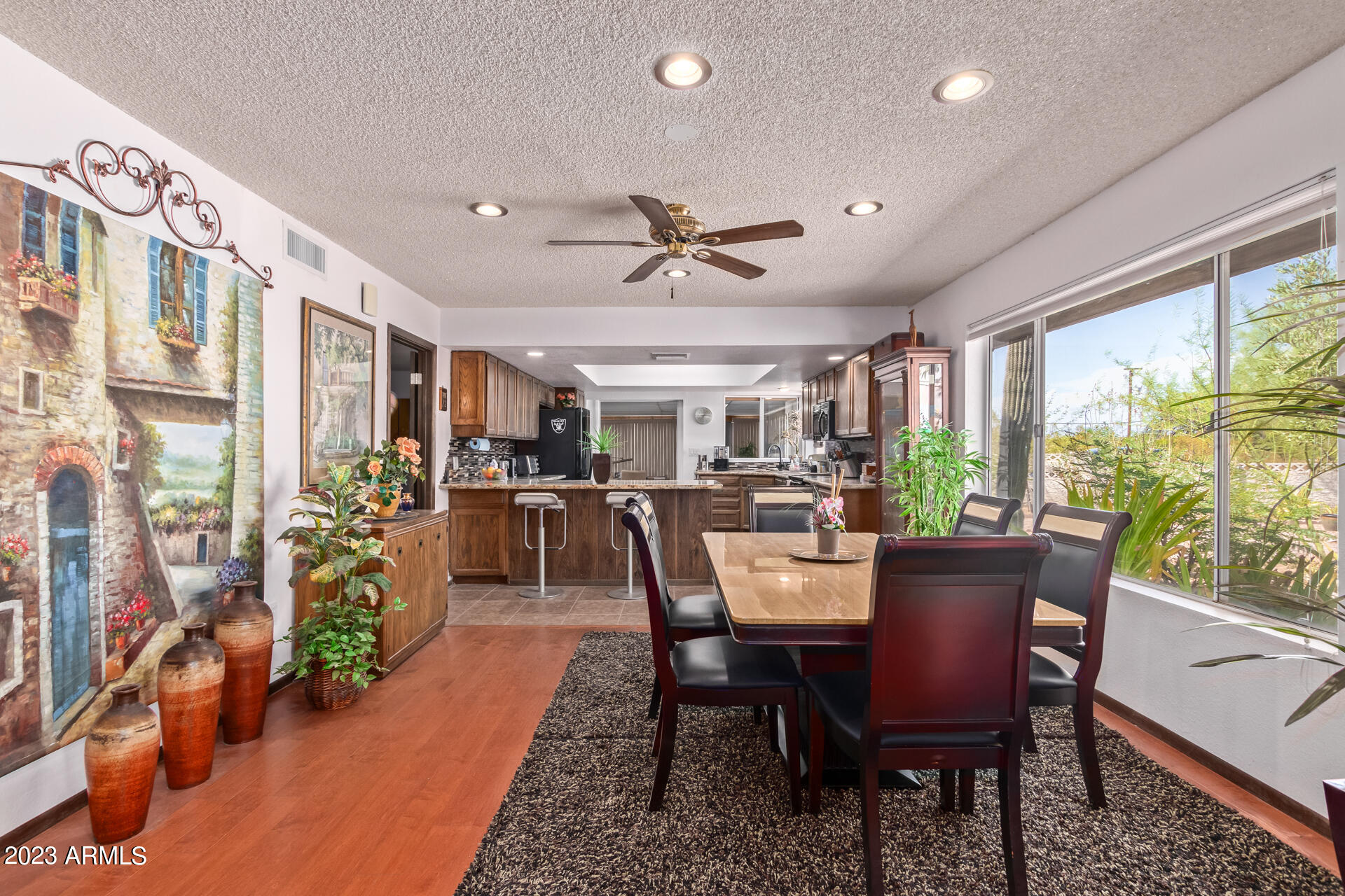 820 North Mountain View Road Apache Junction, AZ 85119 - Photo 8 of 37 0010-10 - Mountain View