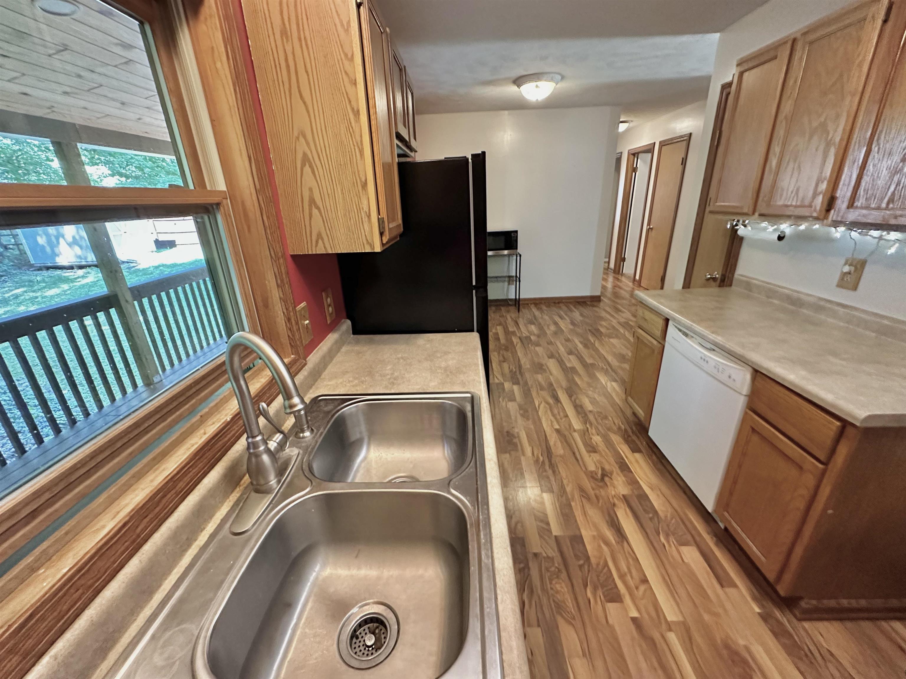2458 East Potter Road Traverse City, MI 49696 - Photo 39 of 61 1914647-38.JPG