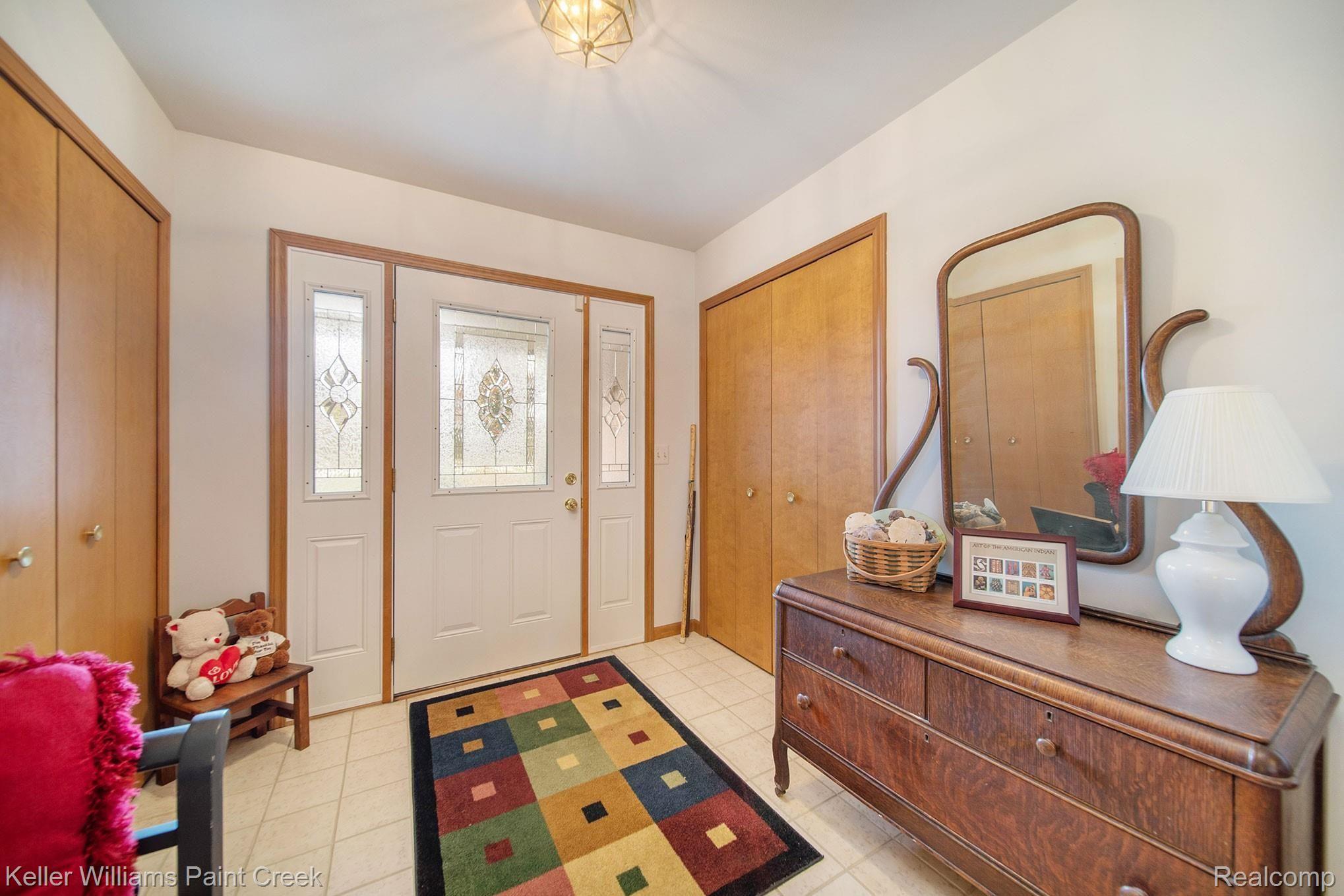 55575 Hayes Road Utica, MI 48315 - Photo 6 of 24 55575-Hayes__1.jpg