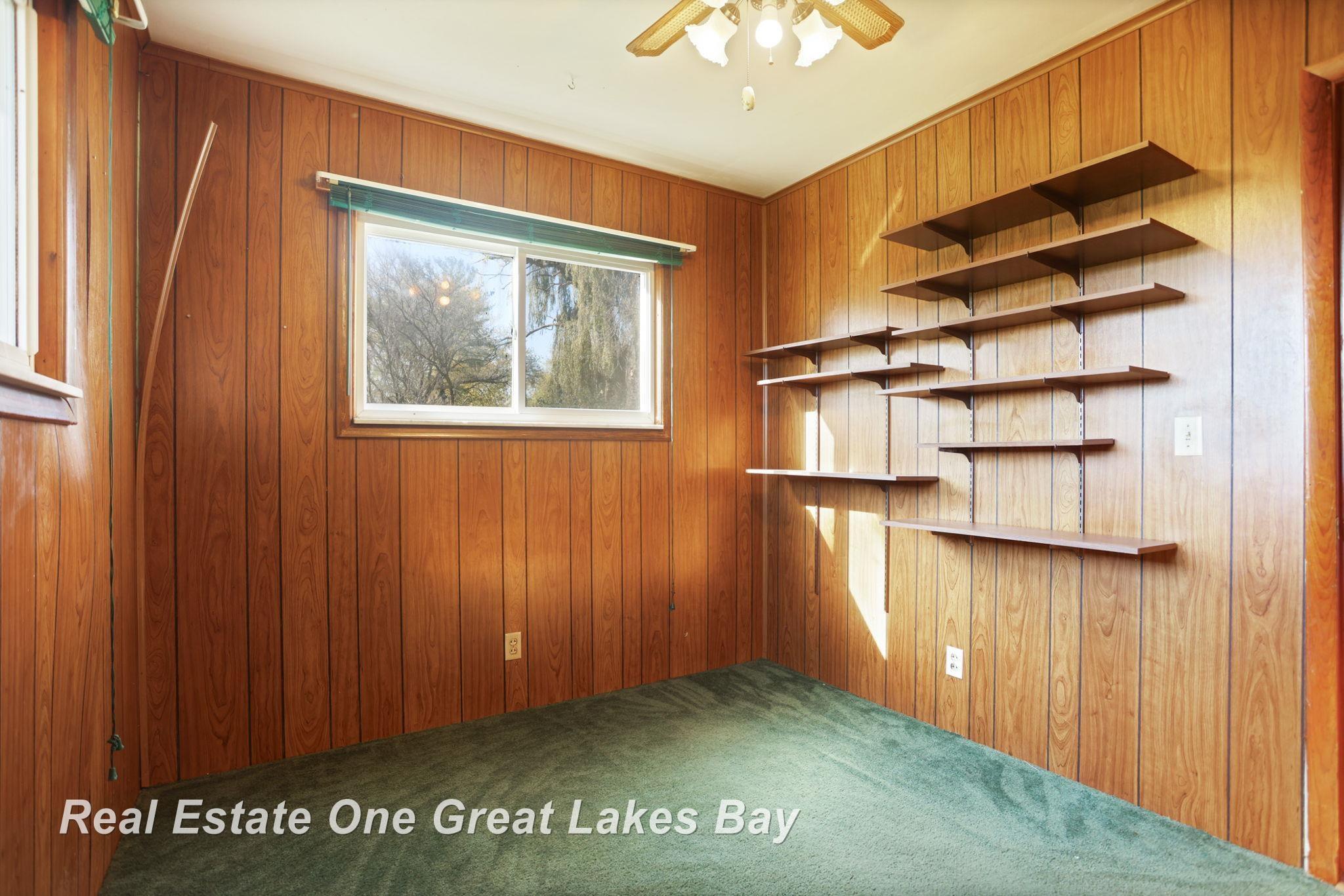 21638 Roosevelt Road Merrill, MI 48637 - Photo 16 of 30 50192923-4af72ad1-1bf2-47ee-ae91-19a84a560518.JPG