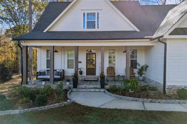 $670,000 | 11 Bradley Road, Talking Rock, GA 30175