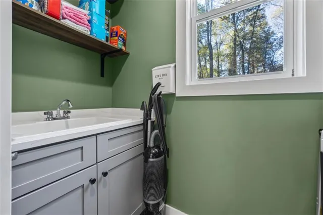 $670,000 | 11 Bradley Road, Talking Rock, GA 30175