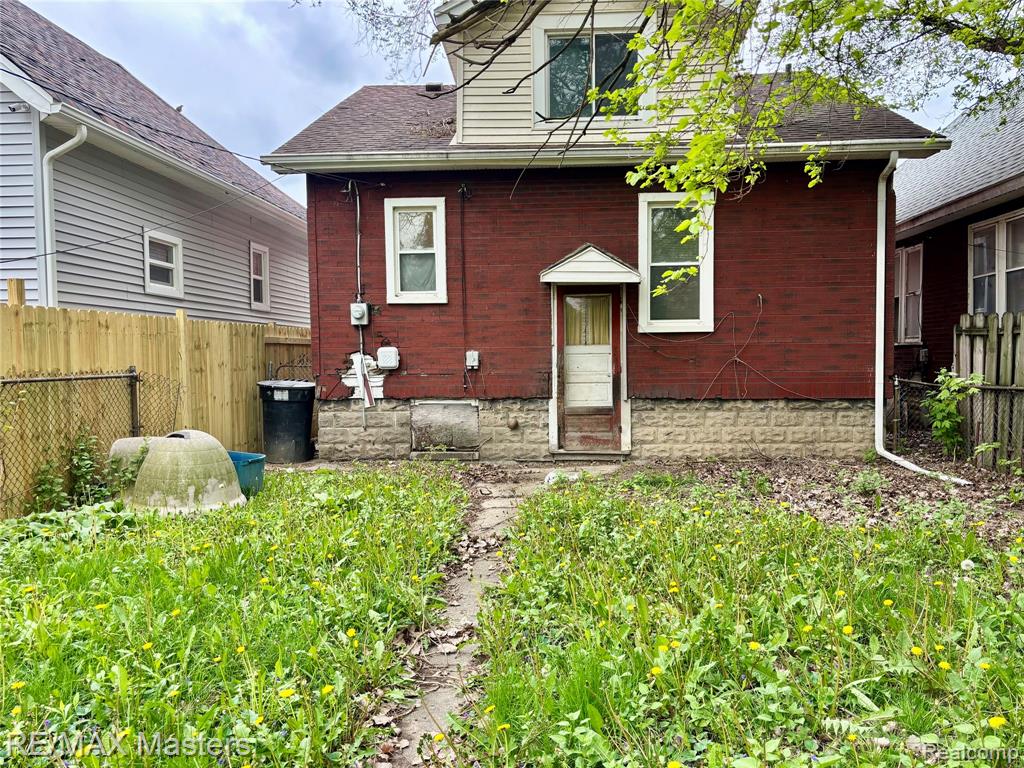 7720 Smart Street Detroit, MI 48210 - Photo 15 of 17