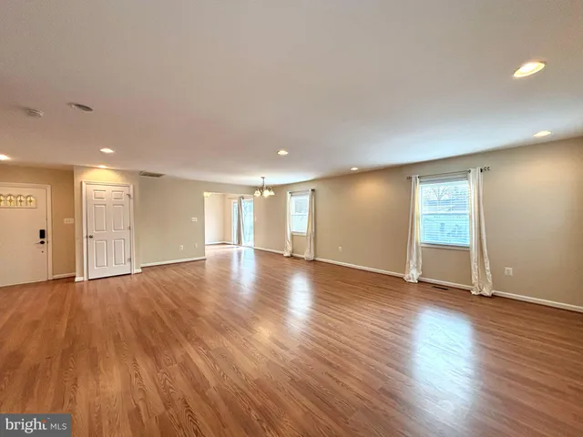 $3,000 | 12327 Flamingo Lane, Bowie, MD 20715