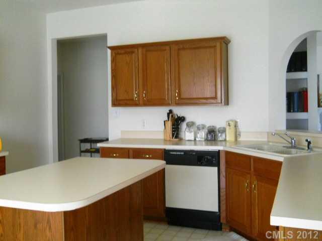 11329 Livingston Mill Road Charlotte, NC 28273 - Photo 6 of 16