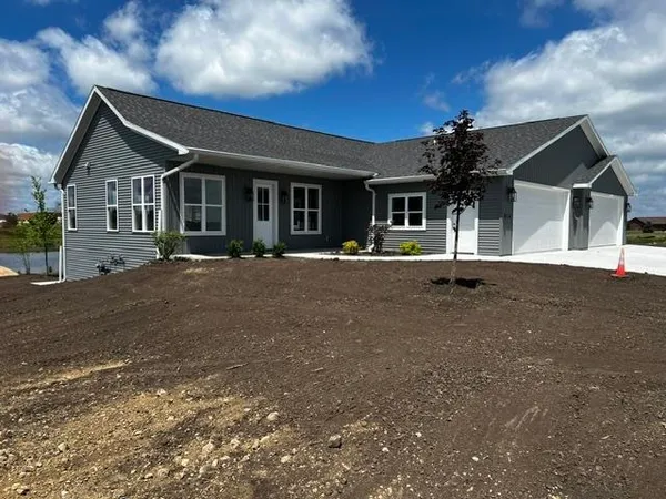 $459,900 | 814 Lakeview, Ripon, WI 54971