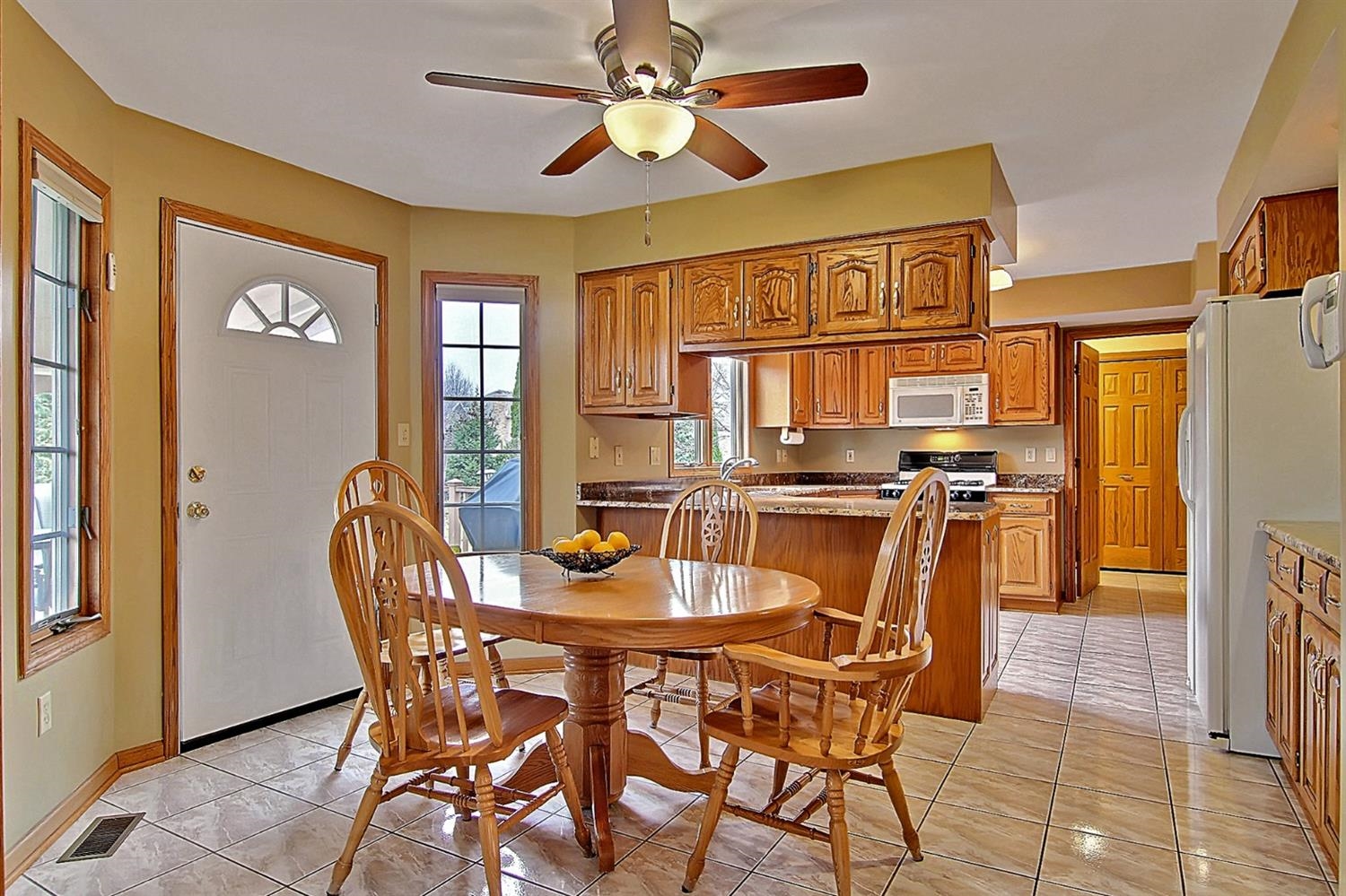 1124 Treadway Road Munster, IN 46321 - Photo 10 of 10 1500x999