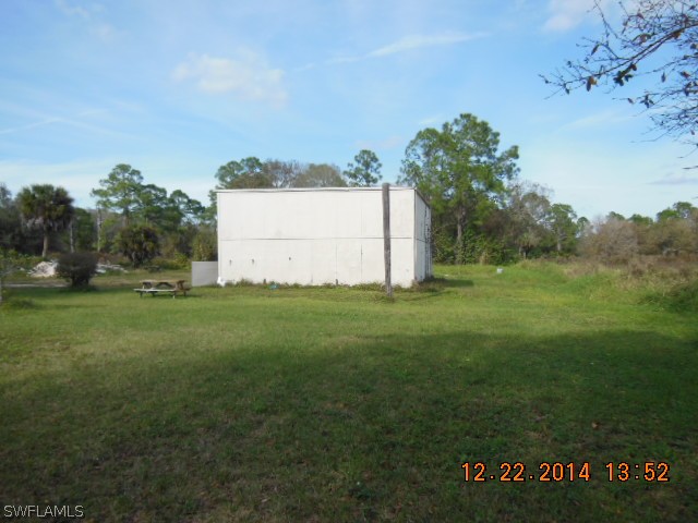2690 Case Road LaBelle, FL 33935 - Photo 4 of 19 Gallery Image 4