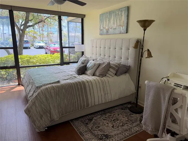 $1,800 | 618 Bird Bay Drive South, Unit 110, Venice, FL 34285