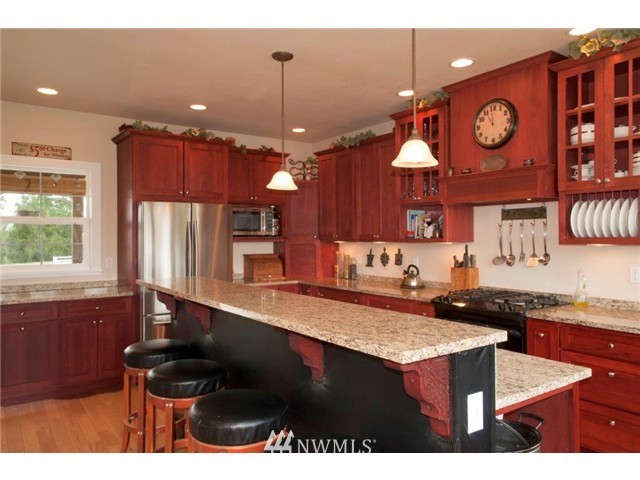 522 Totem Ridge Road Port Hadlock, WA 98339 - Photo 12 of 25