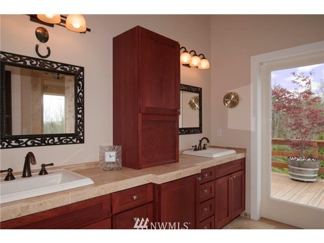 522 Totem Ridge Road Port Hadlock, WA 98339 - Photo 16 of 25