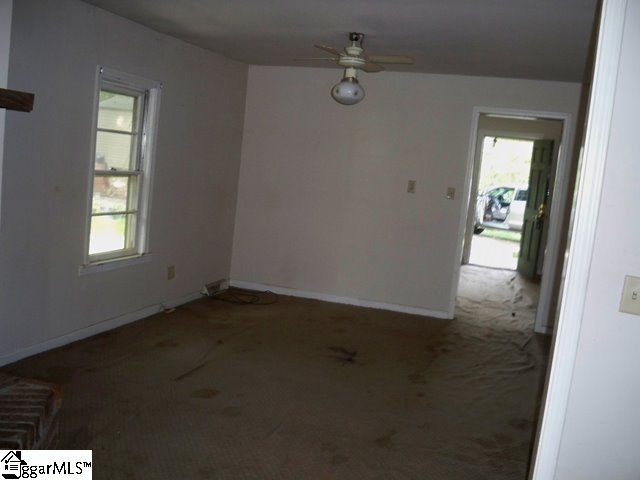 171 Woodland Road Marietta, SC 29661 - Photo 14 of 18