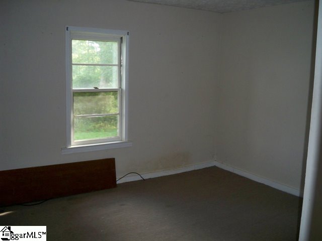 171 Woodland Road Marietta, SC 29661 - Photo 7 of 18