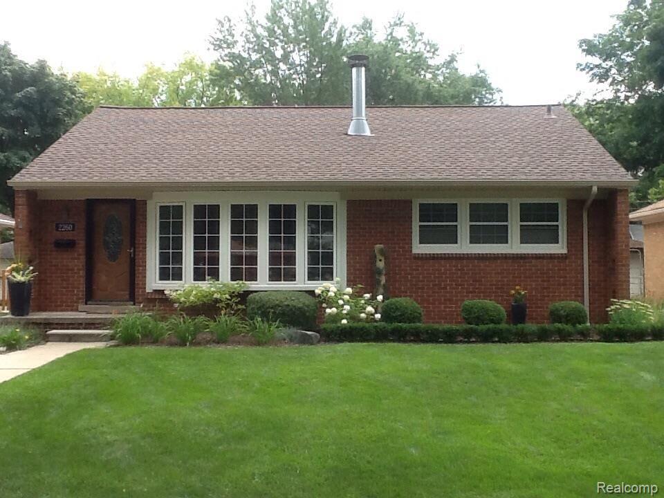 2260 Derby Road Birmingham, MI 48009 - Photo 1 of 6 Listing 407 1.jpg