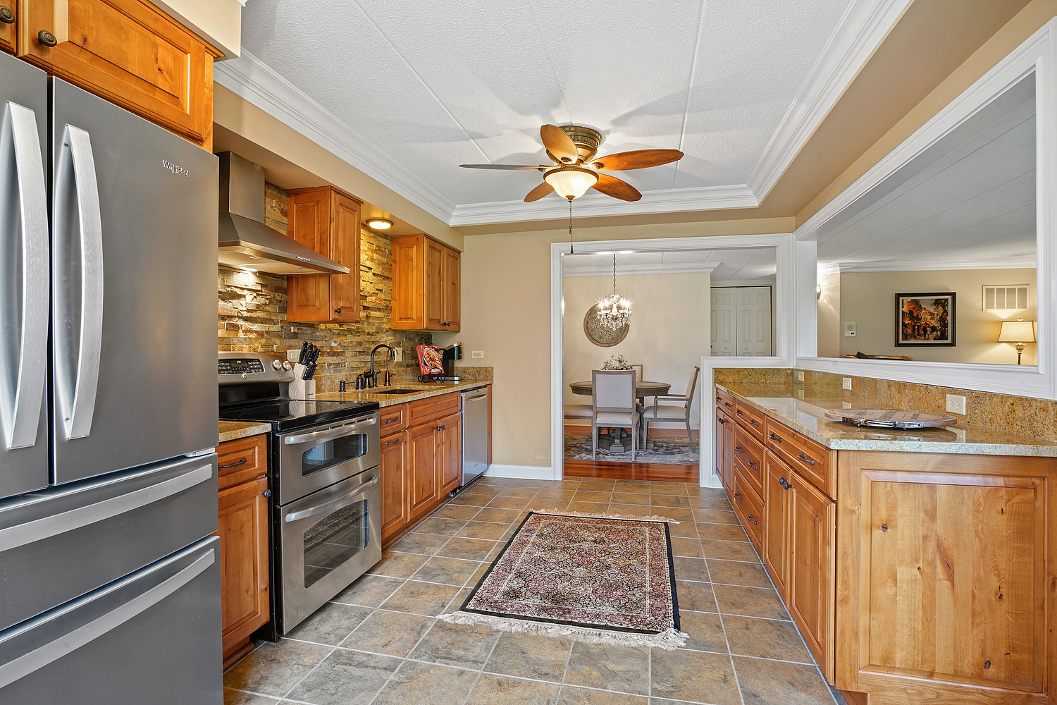 90 Golfview Lane, Unit B Frankfort, IL 60423 - Photo 7 of 22
