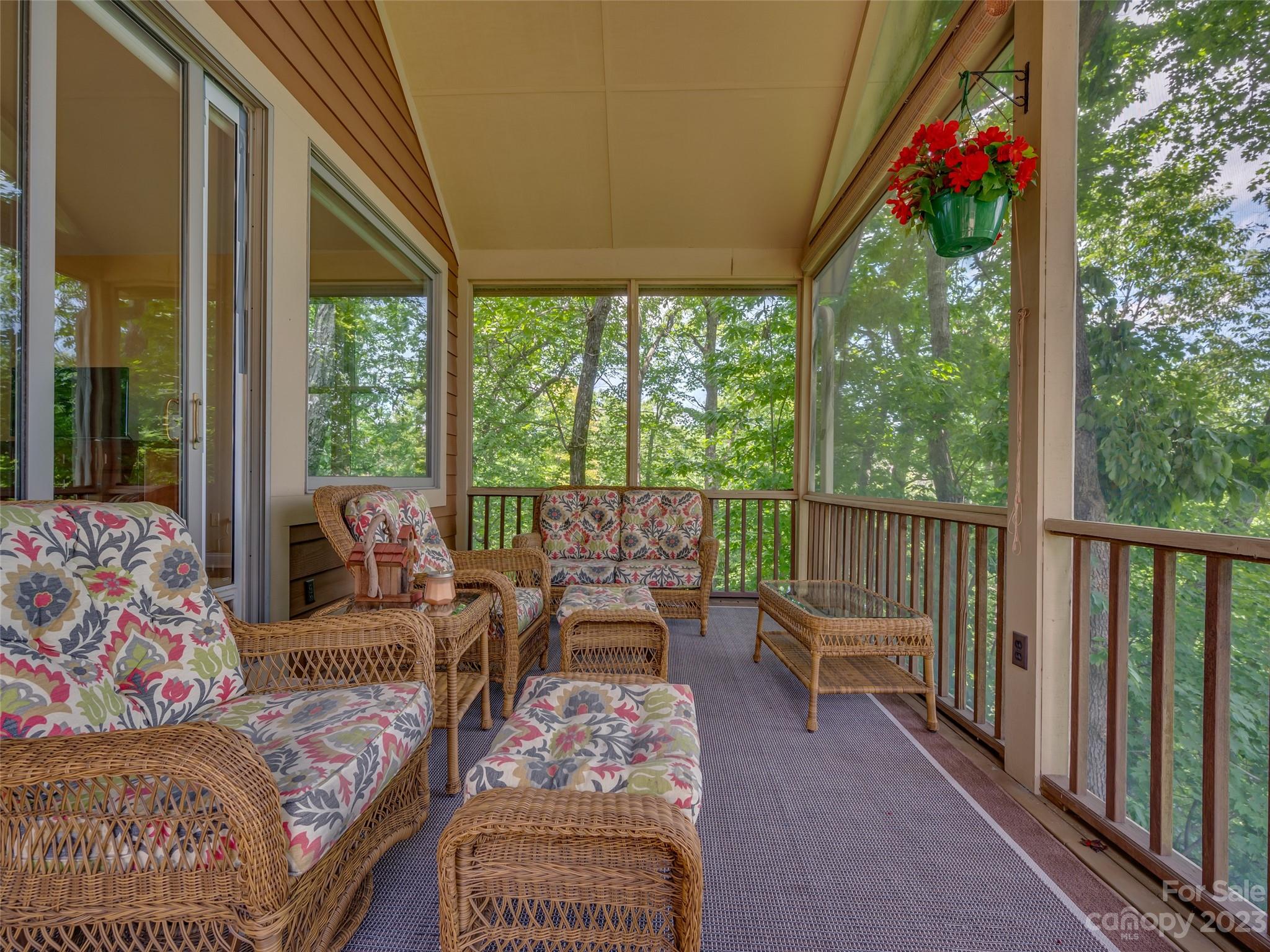 20 Spring Ridge Lane Hendersonville, NC 28739 - Photo 28 of 41 Gallery Image 28