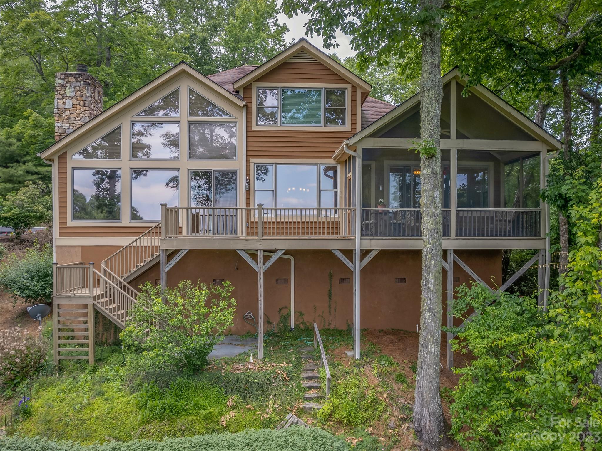 20 Spring Ridge Lane Hendersonville, NC 28739 - Photo 35 of 41 Gallery Image 35