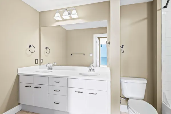 $559,000 | 6422 West US Highway 98, Unit 906, Panama City Beach, FL 32407