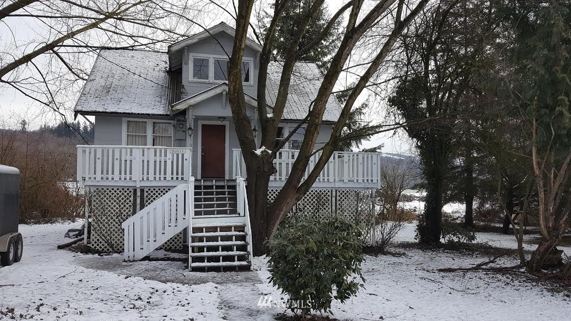 20511 Crescent Lake Road Monroe, WA 98272 - Photo 4 of 25