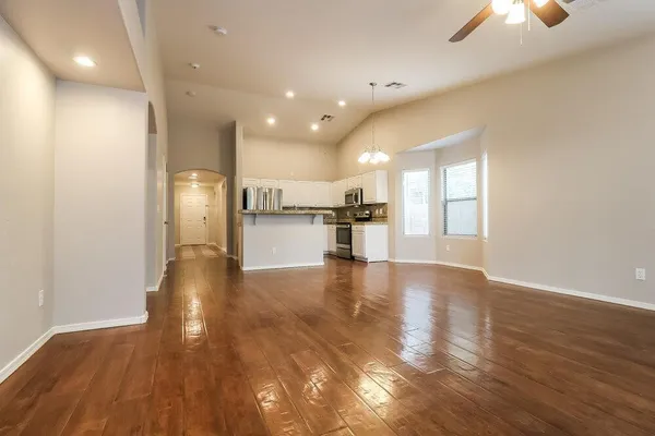 $2,155 | 4608 South 26th Lane, Phoenix, AZ 85041