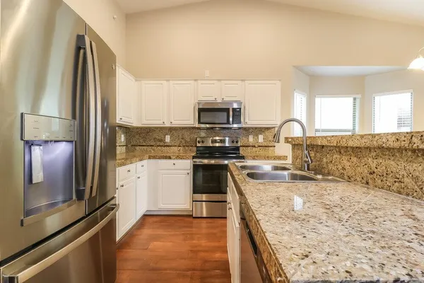 $2,155 | 4608 South 26th Lane, Phoenix, AZ 85041
