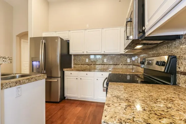 $2,155 | 4608 South 26th Lane, Phoenix, AZ 85041