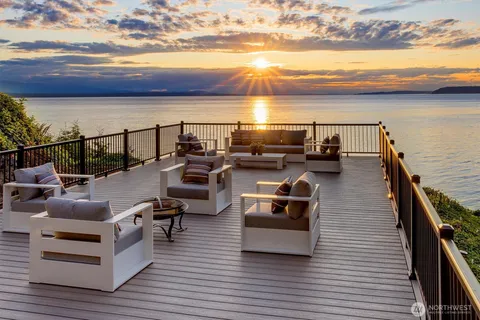 $3,690,000 | 8001 Talbot Road, Edmonds, WA 98026