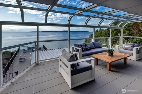 $3,690,000 | 8001 Talbot Road, Edmonds, WA 98026