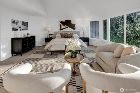 $3,690,000 | 8001 Talbot Road, Edmonds, WA 98026