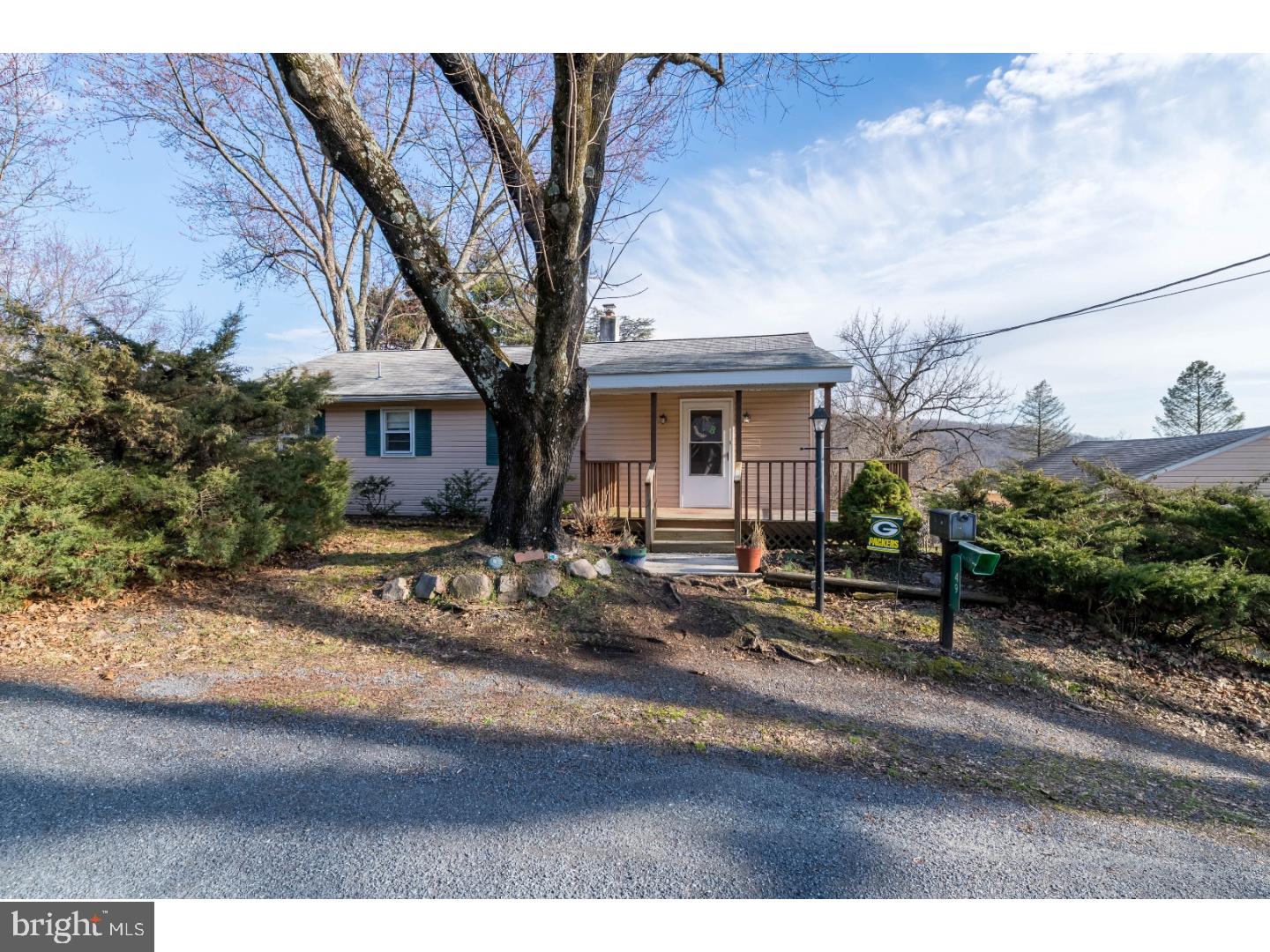 49 Longview Road Boyertown, PA 19512 - Photo 2 of 22 Gallery Image 2